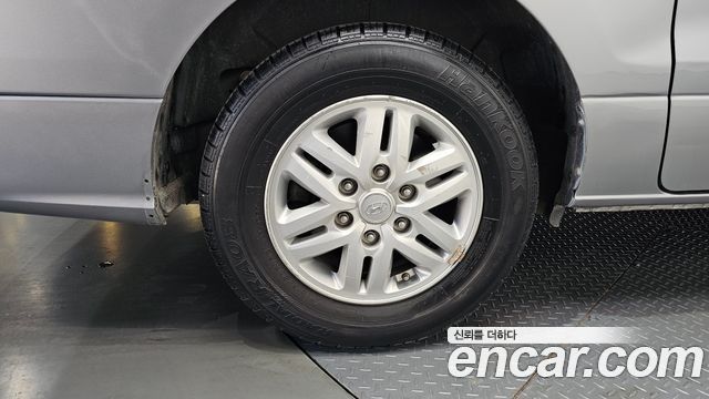 Hyundai Grand Starex Van 3-Seater Smart 2019 — фото 31