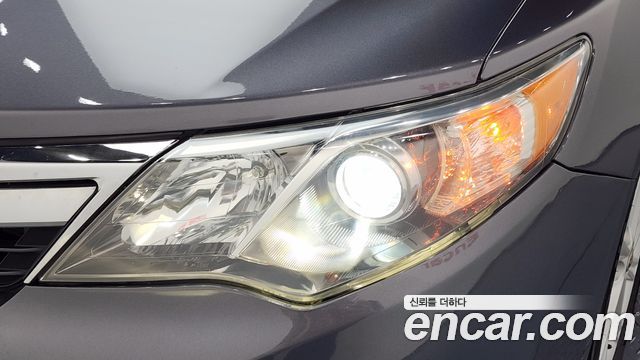Toyota Camry Hybrid XLE 2013 — фото 22