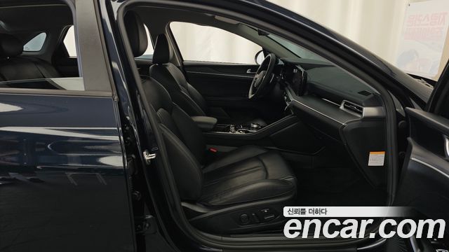 Kia K5 Hybrid (III) Prestige 2022 — фото 11