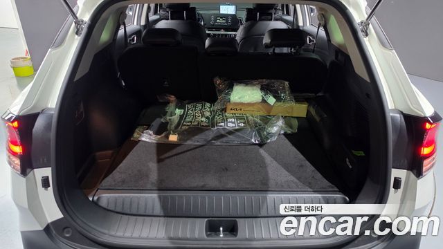 Kia Sportage (V) LPG 2.0 2WD Prestige 2024 — фото 32