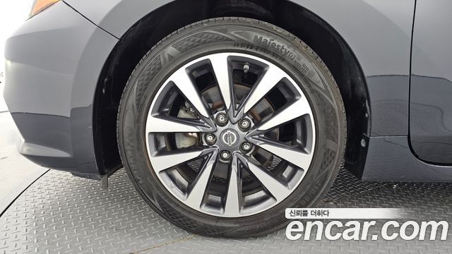 Nissan Altima 2.5 Smart L33 2017 — фото 5
