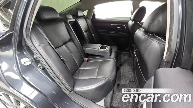 Nissan Altima 2.5 Smart L33 2017 — фото 11