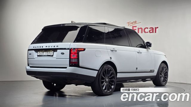 Land Rover Range Rover (IV) 4.4 SDV8 AB LWB DIESEL 2017 — фото 2