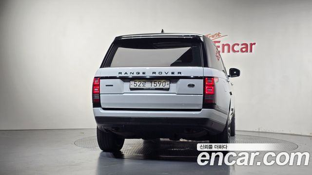 Land Rover Range Rover (IV) 4.4 SDV8 AB LWB DIESEL 2017 — фото 4