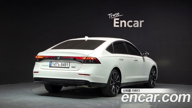 Honda Accord (XI) 2.0 Hybrid Touring 2024 — фото 2