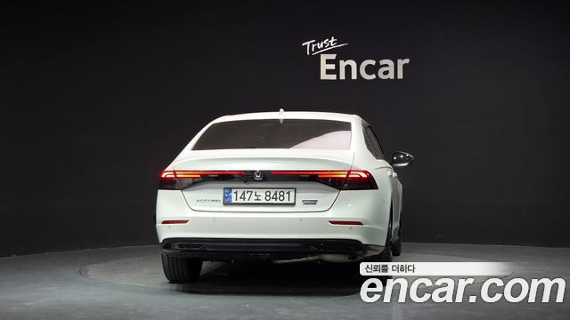 Honda Accord (XI) 2.0 Hybrid Touring 2024 — фото 4