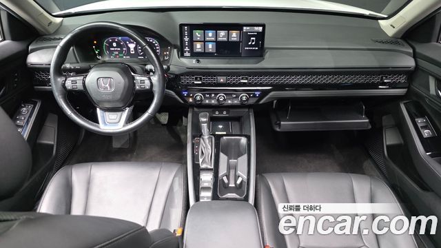 Honda Accord (XI) 2.0 Hybrid Touring 2024 — фото 7