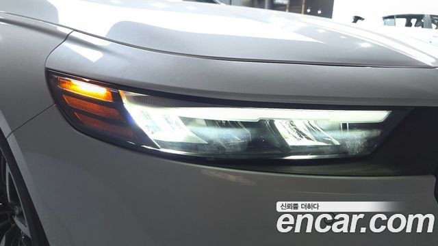Honda Accord (XI) 2.0 Hybrid Touring 2024 — фото 22