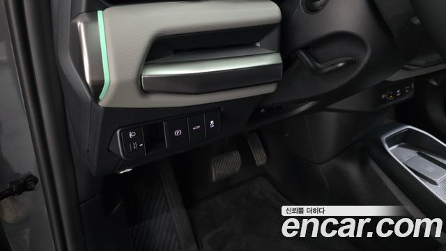 Kia EV4 Standard 2WD Air 2026 — фото 14