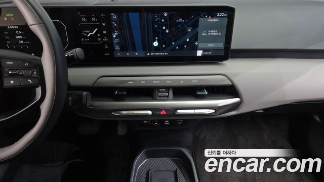 Kia EV4 Standard 2WD Air 2026 — фото 15