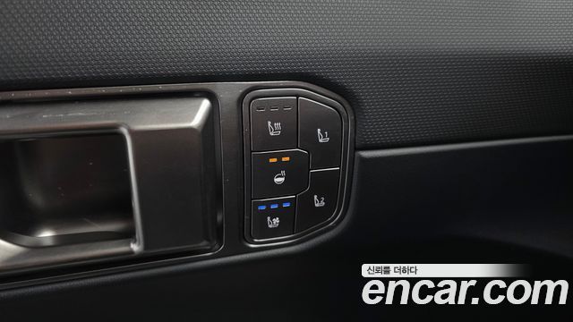 Kia EV4 Standard 2WD Air 2026 — фото 28