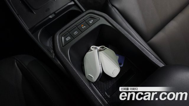 Kia EV4 Standard 2WD Air 2026 — фото 29