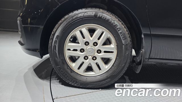 Hyundai Grand Starex Van 5-Seater Modern 2019 — фото 5