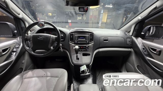 Hyundai Grand Starex Van 5-Seater Modern 2019 — фото 7
