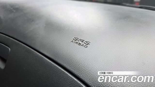 Hyundai Grand Starex Van 5-Seater Modern 2019 — фото 18