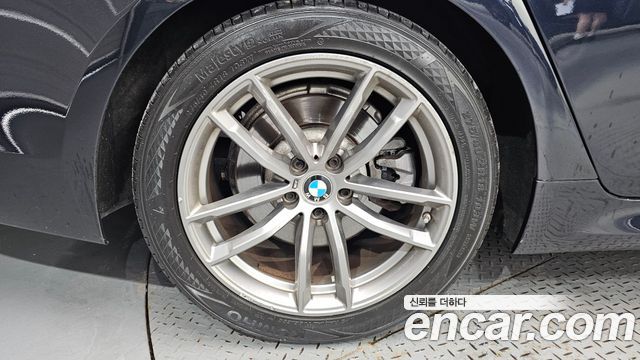 BMW 5 Series (G30) 520d M Sport Package Plus 2019 — фото 5