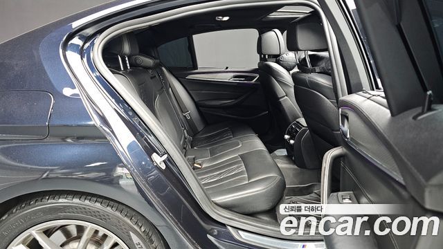 BMW 5 Series (G30) 520d M Sport Package Plus 2019 — фото 11