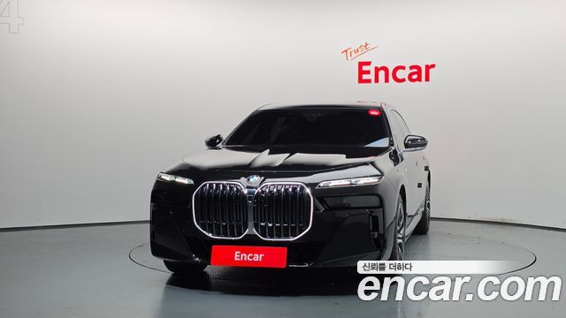 BMW 7 Series (G70) 740i xDrive M Sport 2024 — фото 3