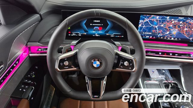 BMW 7 Series (G70) 740i xDrive M Sport 2024 — фото 17