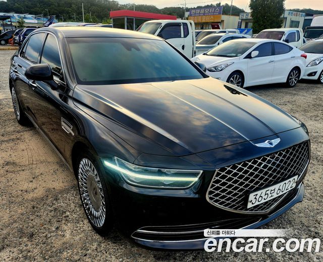 Genesis G90 3.8 AWD Premium Luxury 2019 — фото 2