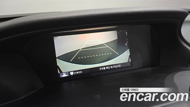 Honda Accord 2.0 Hybrid 9th 2017 — фото 14