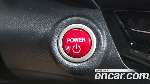 Honda Accord 2.0 Hybrid 9th 2017 — фото 18
