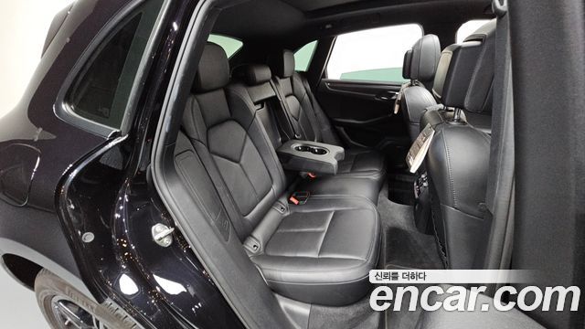 Porsche Macan 2.0 95B 2019 — фото 11