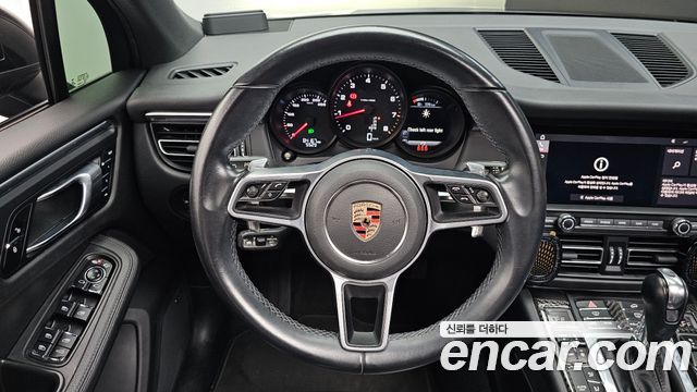 Porsche Macan 2.0 95B 2019 — фото 13