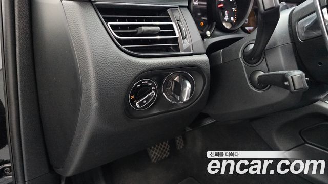 Porsche Macan 2.0 95B 2019 — фото 18
