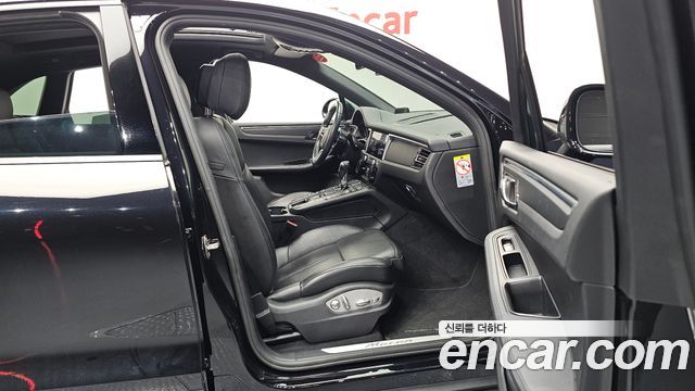 Porsche Macan 2.0 95B 2019 — фото 26