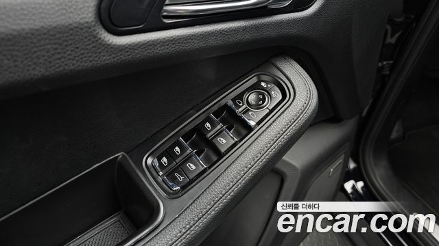 Porsche Macan 2.0 95B 2019 — фото 27