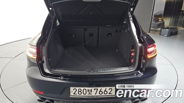 Porsche Macan 2.0 95B 2019 — фото 32