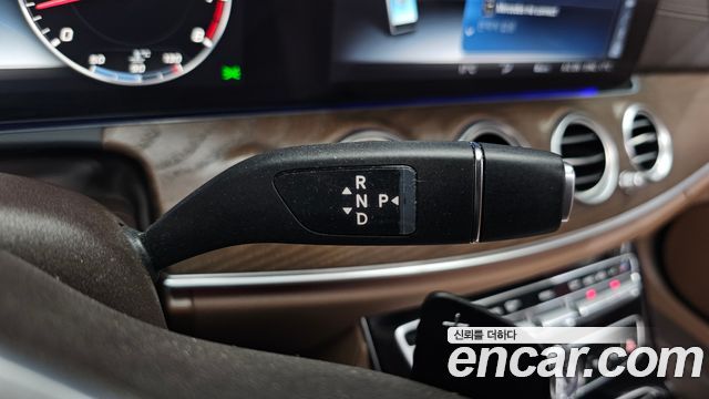 Mercedes-Benz E-Class (W213) E300 4MATIC Exclusive 2020 — фото 9