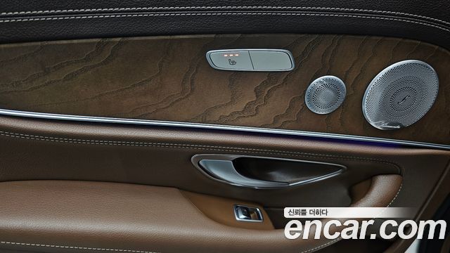 Mercedes-Benz E-Class (W213) E300 4MATIC Exclusive 2020 — фото 19