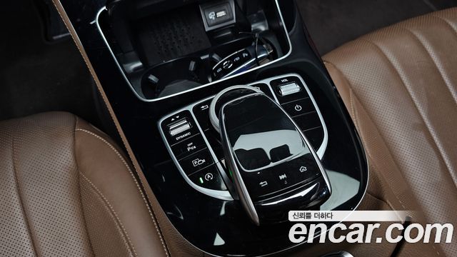 Mercedes-Benz E-Class (W213) E300 4MATIC Exclusive 2020 — фото 34
