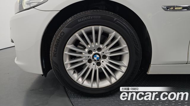 BMW 5 Series (F10) 520d 2014 — фото 5