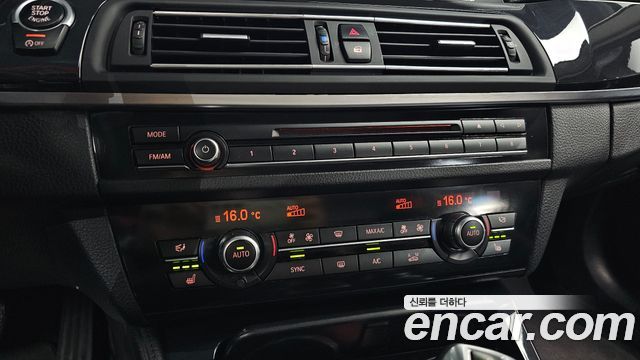 BMW 5 Series (F10) 520d 2014 — фото 18