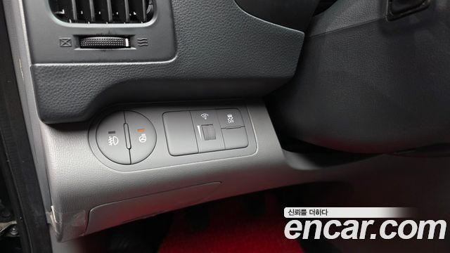 Hyundai Grand Starex Van 3-Seater Smart 2021 — фото 17