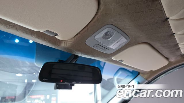 Hyundai Grand Starex Van 3-Seater Smart 2021 — фото 18