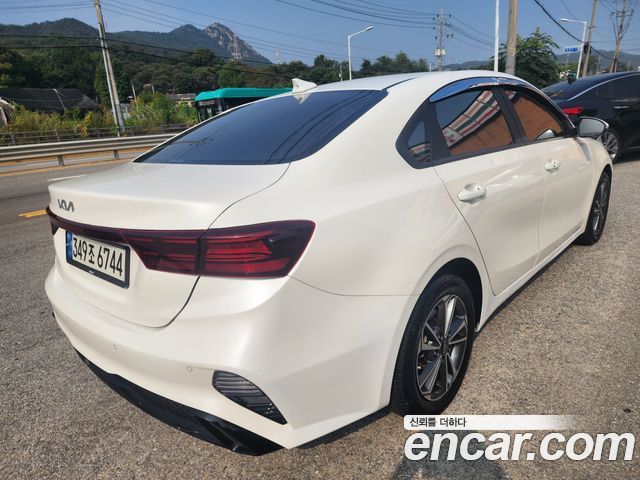 Kia K3 (II) 1.6 Prestige 2022 — фото 2