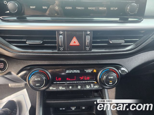 Kia K3 (II) 1.6 Prestige 2022 — фото 17