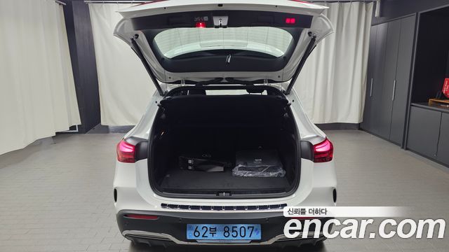 Mercedes-Benz EQA (H243) EQA250 AMG Line 2026 — фото 16