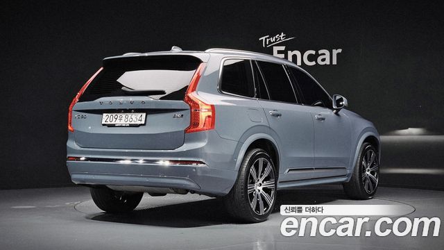 Volvo XC90 (II) B6 Ultimate Bright 2023 — фото 2