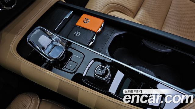 Volvo XC90 (II) B6 Ultimate Bright 2023 — фото 9
