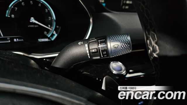 Genesis G80 (RG3) Gasoline 2.5 Turbo AWD 2022 — фото 18