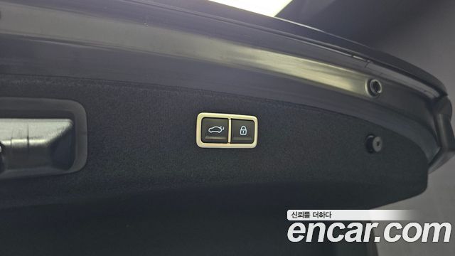 Genesis G80 (RG3) Gasoline 2.5 Turbo AWD 2022 — фото 20