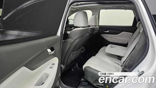 Hyundai Santa Fe Gasoline 2.5T 4WD Calligraphy 2023 — фото 11