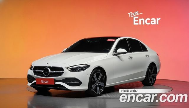 Mercedes-Benz C-Class (W206) C200 Avantgarde