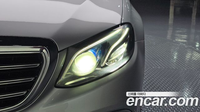 Mercedes-Benz E-Class (W213) E300 Exclusive 2019 — фото 22