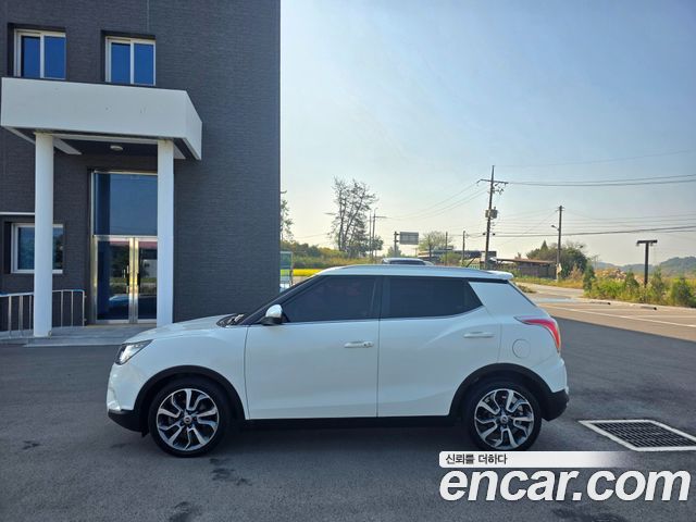 KG Mobility (SsangYong) Tivoli Diesel VX 2WD 2016 — фото 5